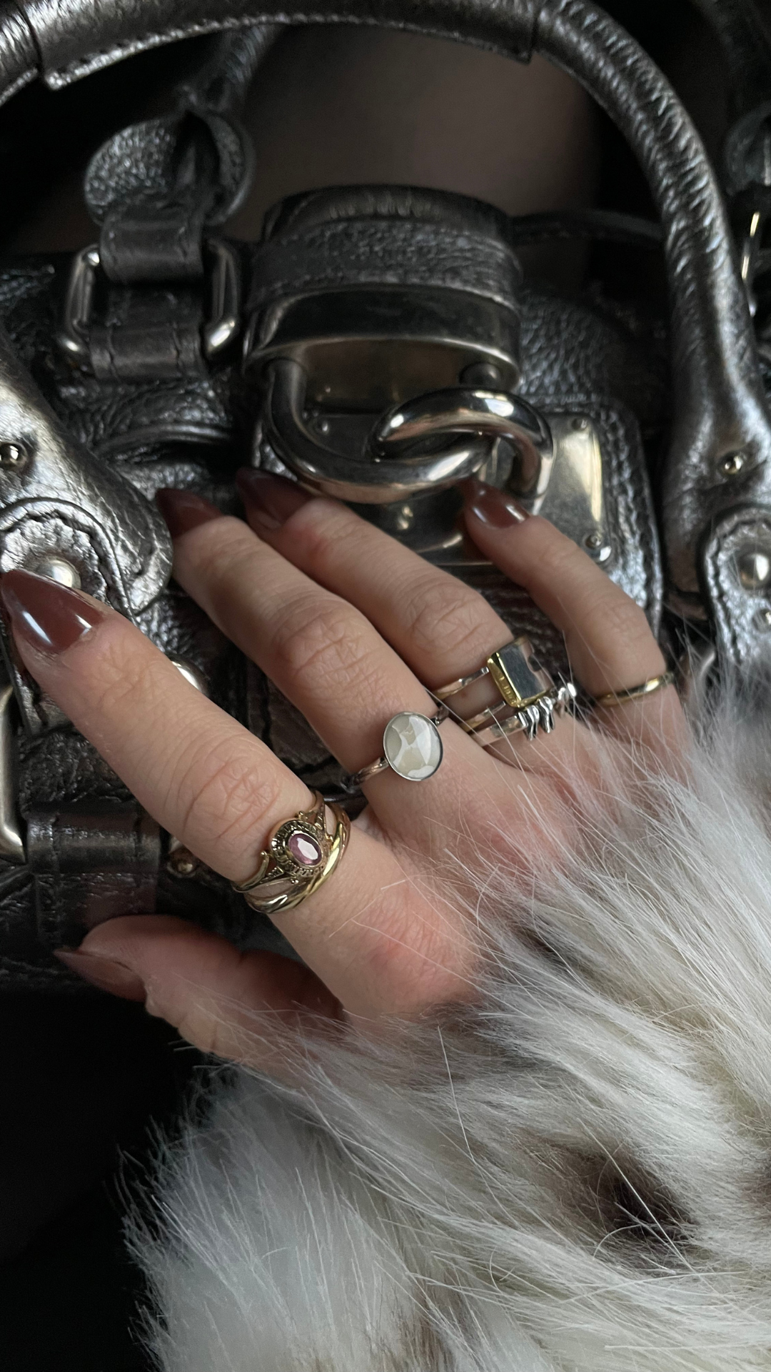 Gold Oval Clay Ring - Ivory/Size 5-9
