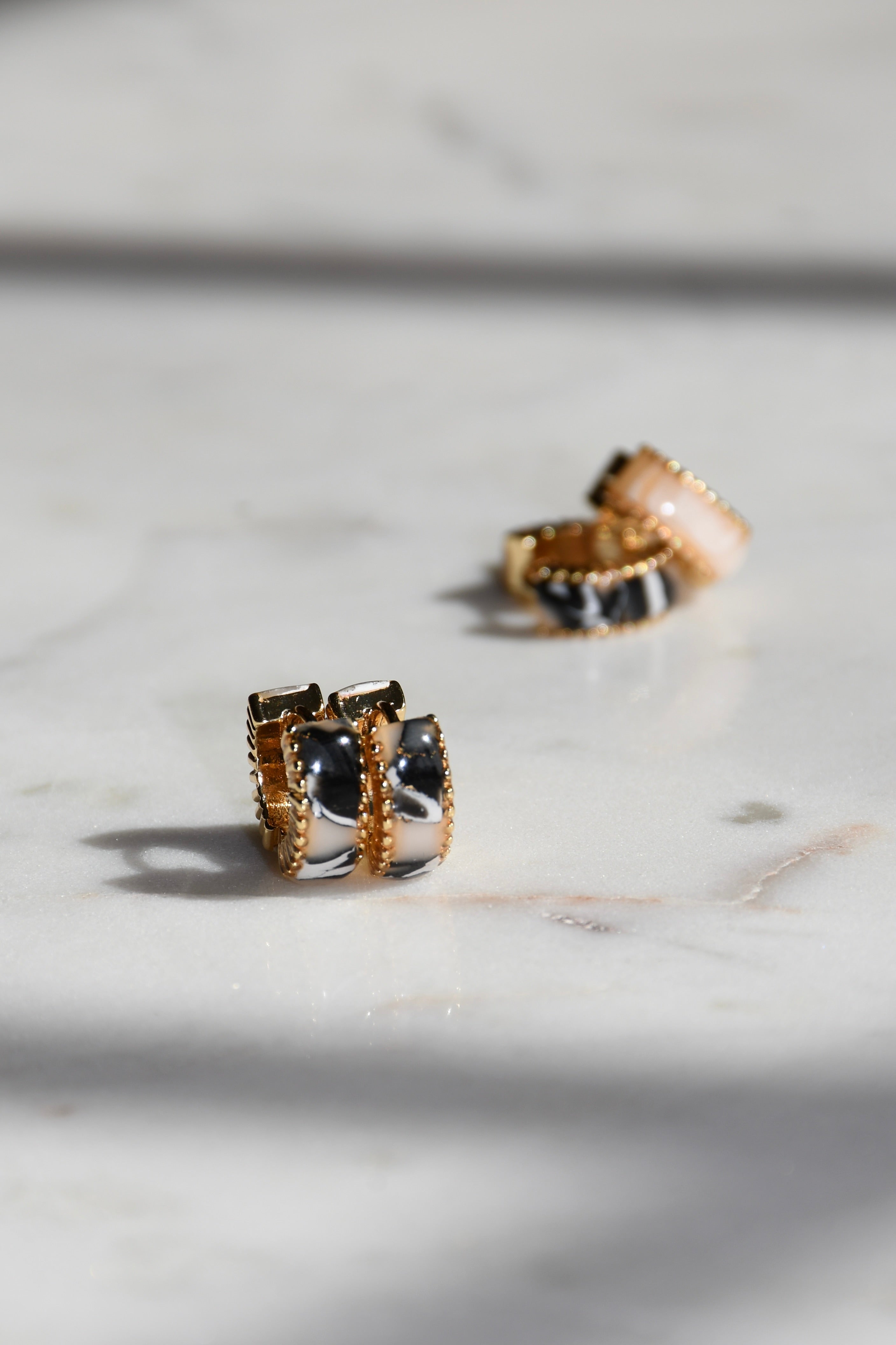 Reversible Gold Clay Huggies