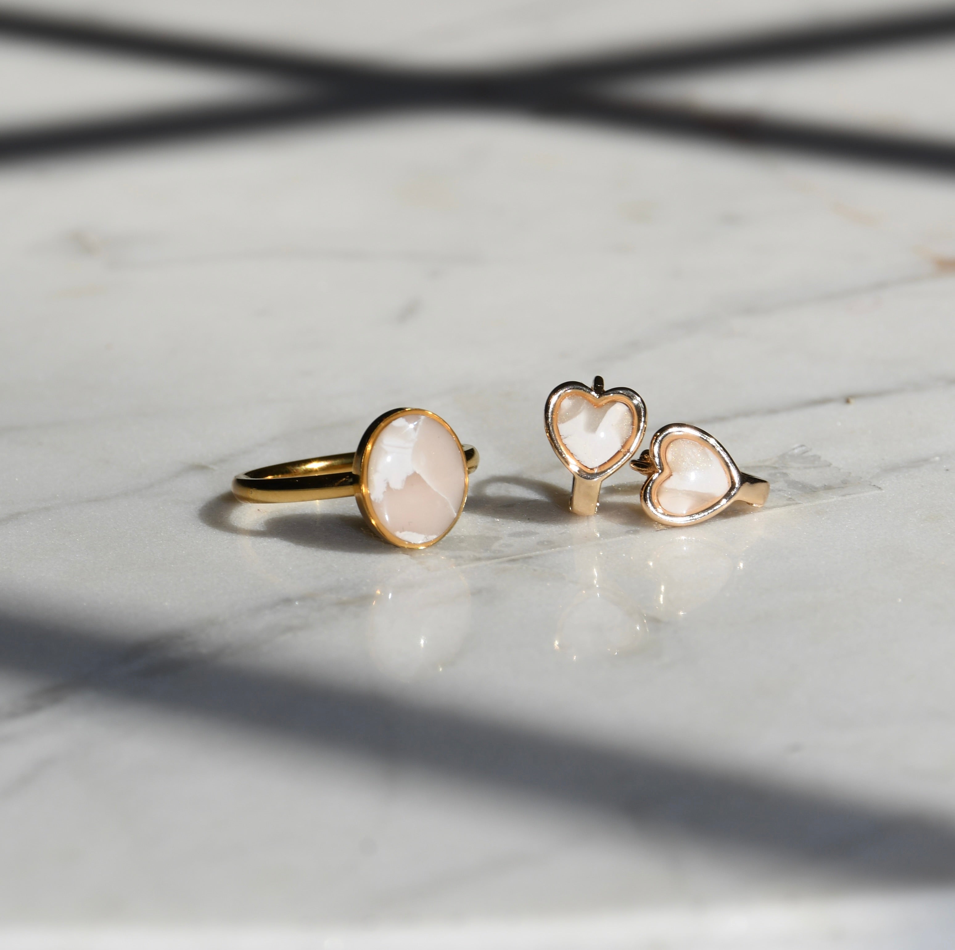 Gold Oval Clay Ring - Ivory/Size 5-9