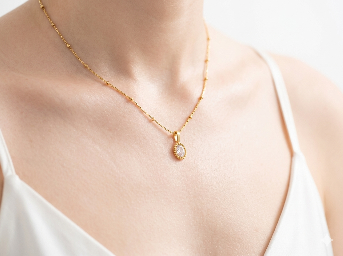 Vintage Oval Crystal Necklace