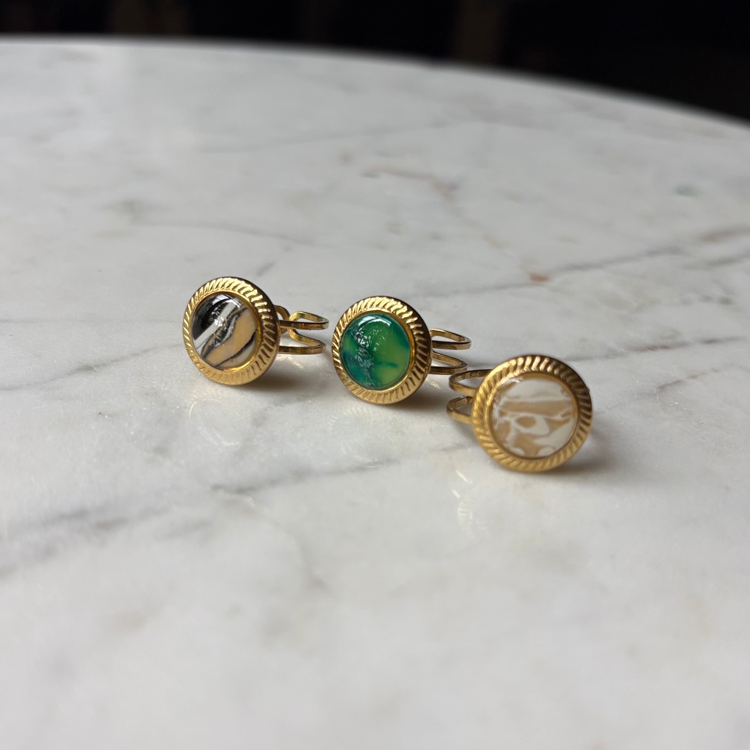 Vintage Gold Halo Marble Ring
