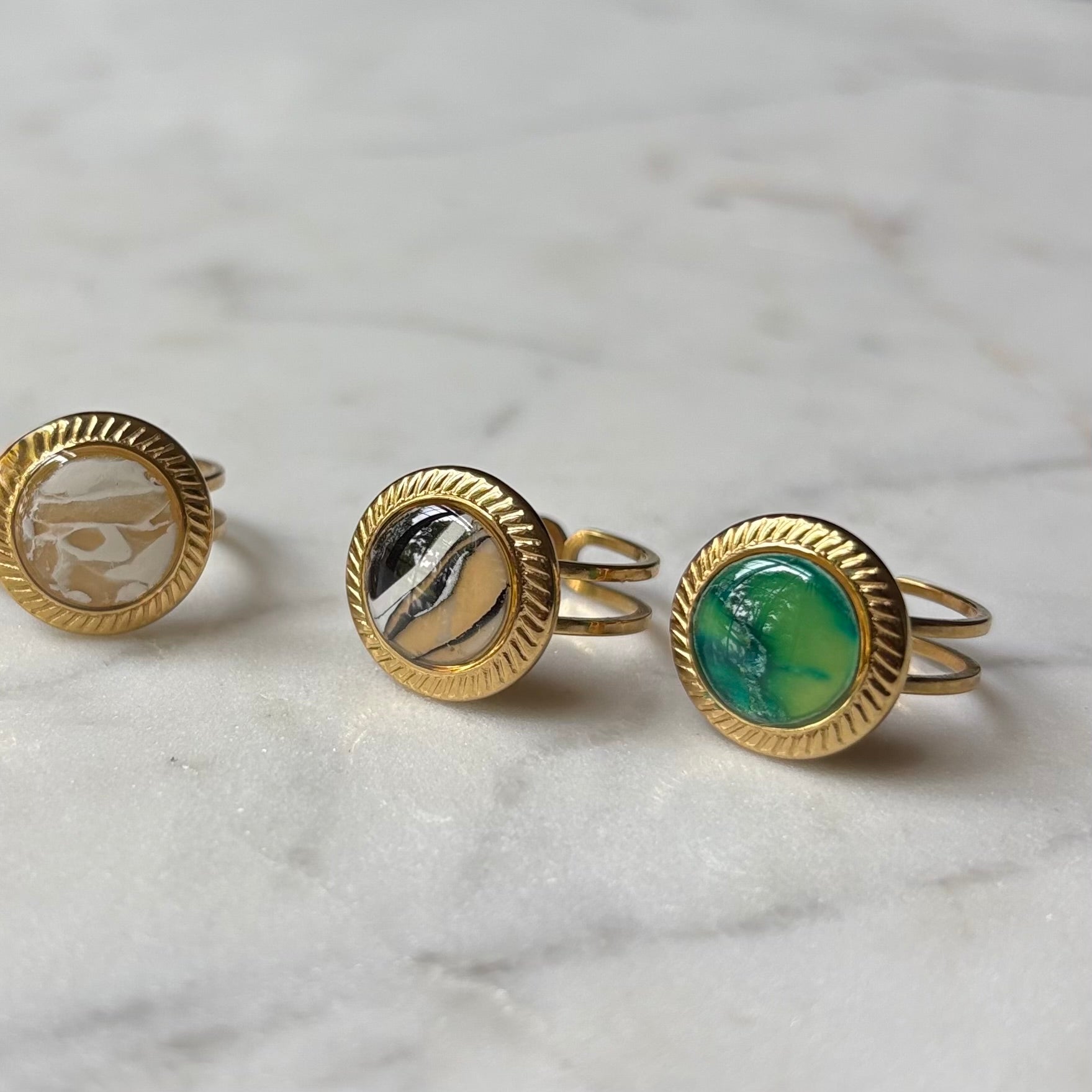 Vintage Gold Halo Marble Ring